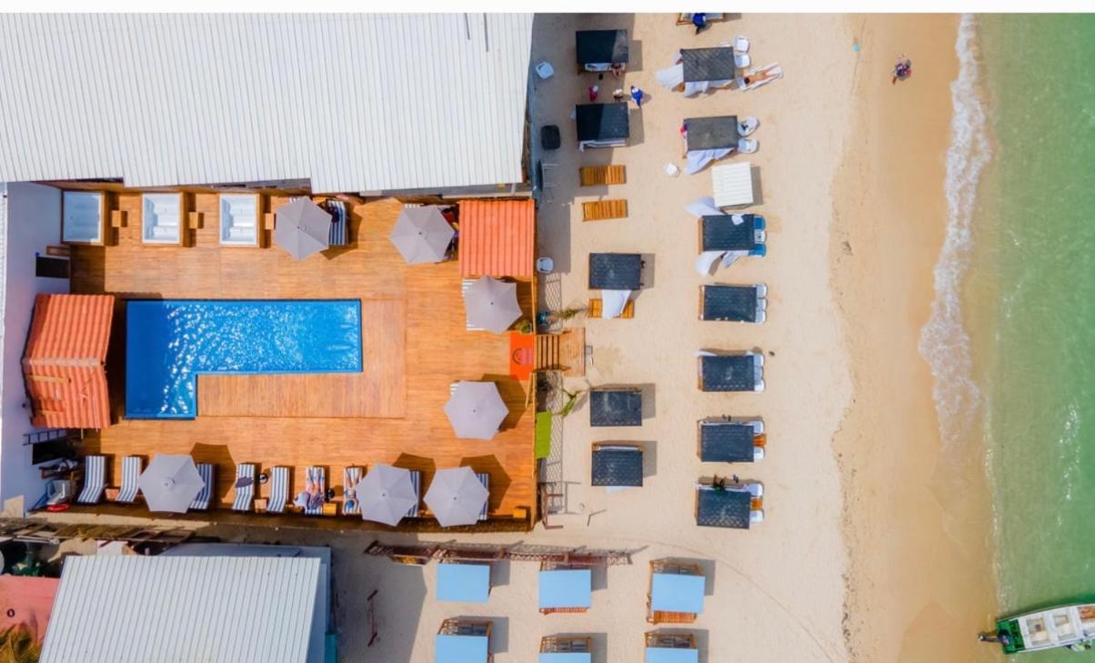 La Cabana Glamping Geronimo Hostel Playa Blanca Exterior photo